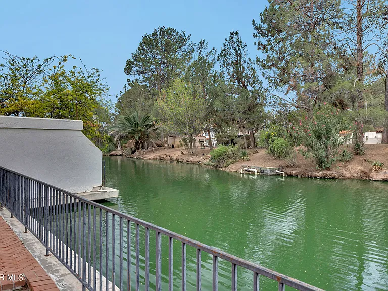 620 Lakeway Dr — Photo 53