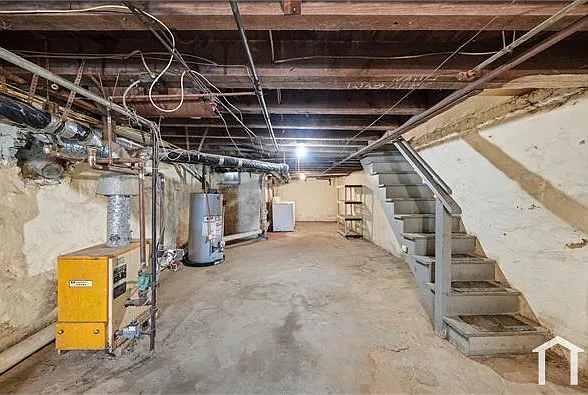 125 E Hortter St — Photo 17