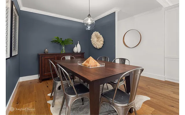 Sold by Douglas Elliman | media 15