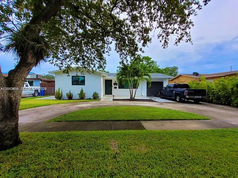 6730 Charleston St — Photo 5