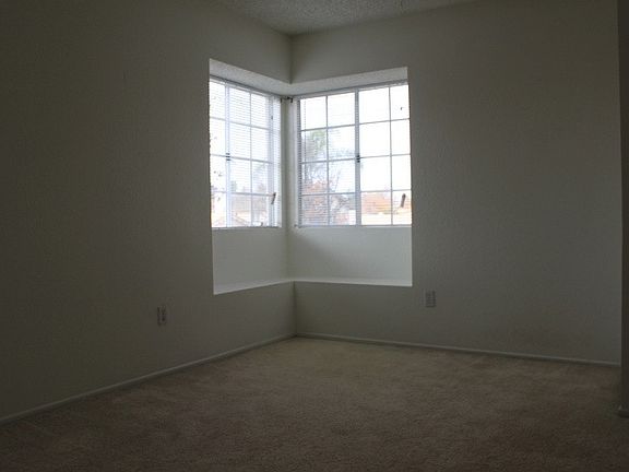 3rd image of 2551 Shady Glen Ln