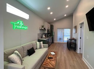 1328 E Minnesota St #B, Indianapolis, IN 46203