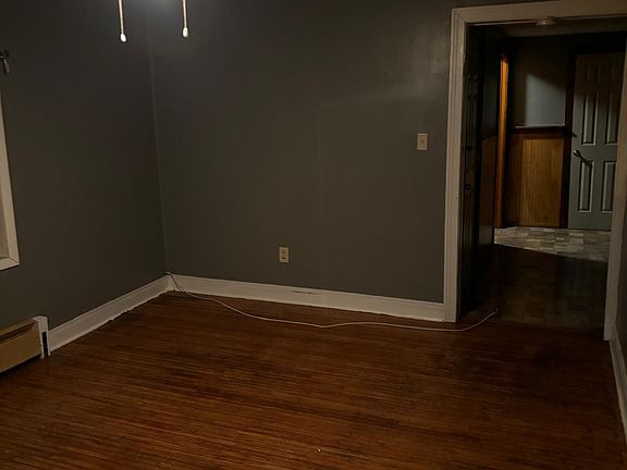 4th image of 144 N Ogden St #2