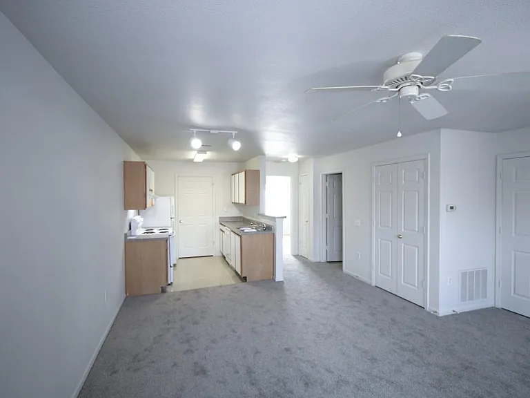 Michigan City Apartments — Photo 14