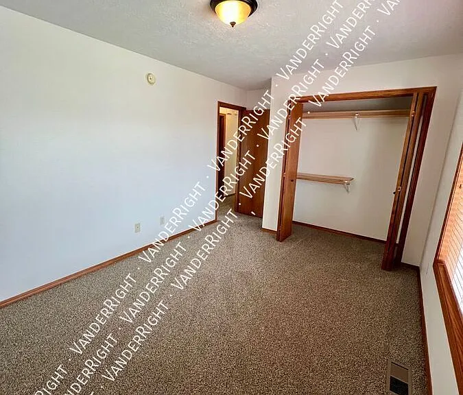 1419 N Conifer Pl — Photo 15