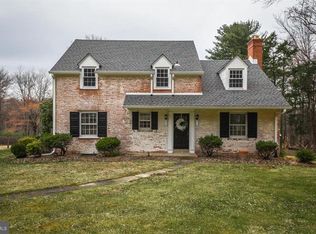 321 Militia Hill Rd, Fort Washington, PA 19034