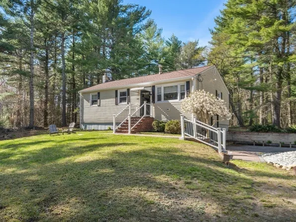 286 North St, Duxbury, MA 02332