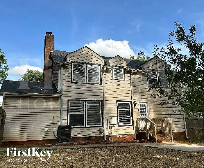 3313 Cross Winds Rd — Photo 10