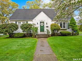 27 Theroux Avenue, Waterbury, CT 06708