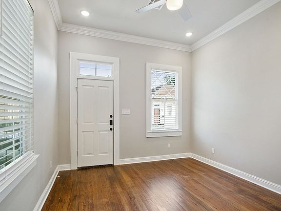 3rd image of 2137 Louisiana Ave #2123