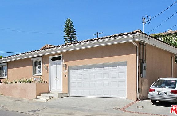 2nd image of 8261 Marmont Ln