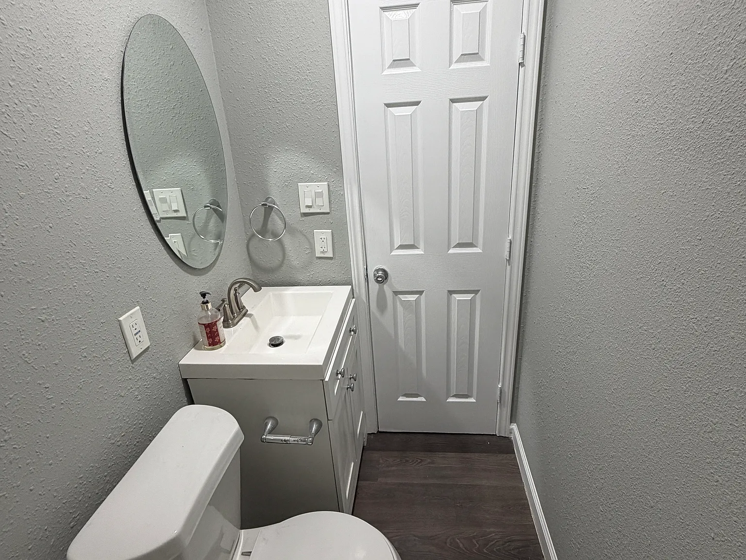 Studio, 500 sqft, $1,200 — Photo 4