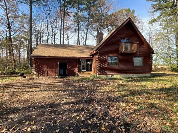 4389 Adams Swamp Rd, Suffolk, VA 23434