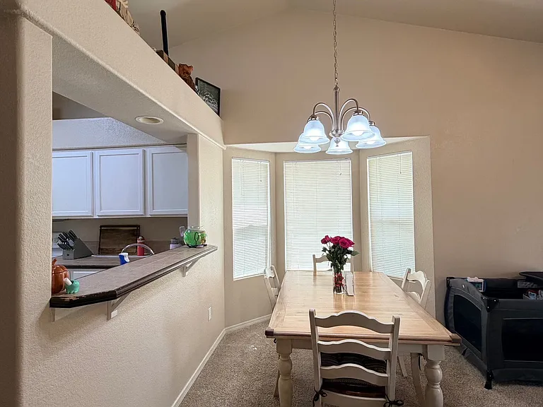 8528 Jacks Fork Dr — Photo 4