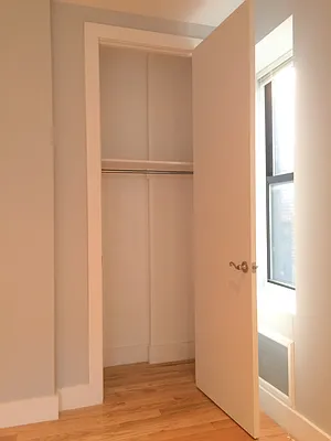 Rented by Uptown Flats LLC | media 23