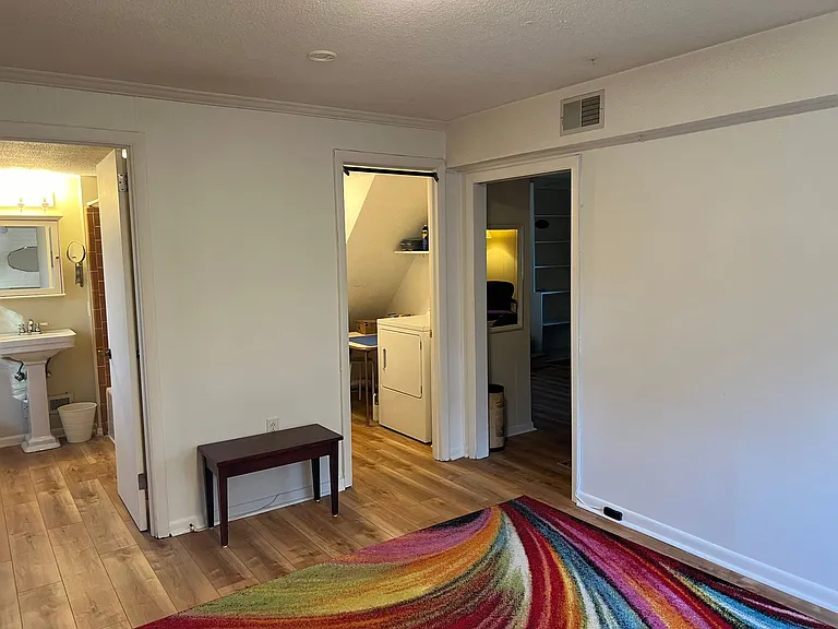 708 Austin Ave — Photo 27