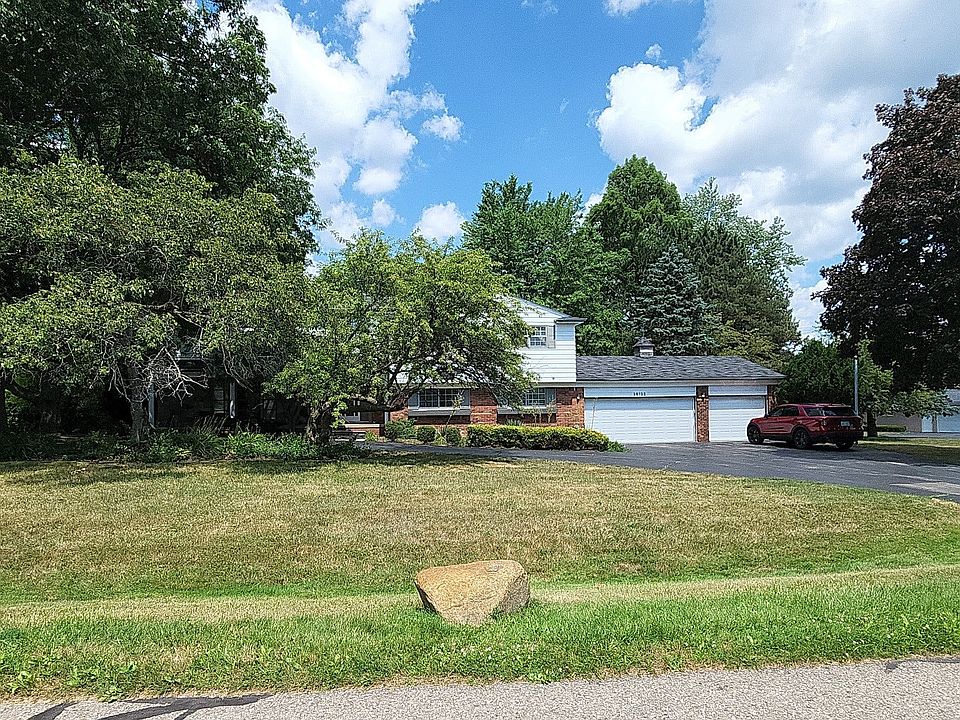 1st image of 36122 Castlemeadow Dr