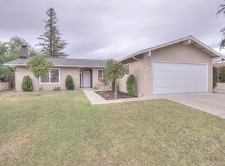 1573 Norwich Ave, Clovis, CA 93611