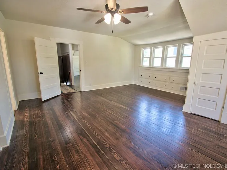 2310 Boston St — Photo 14
