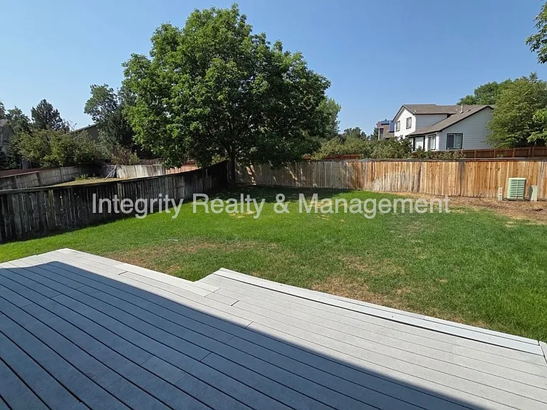 5056 Weeping Willow Cir — Photo 35