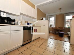 69 Egmont St #6A, Brookline, MA 02446