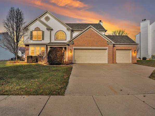 7239 Crystal View Dr SE, Caledonia, MI 49316