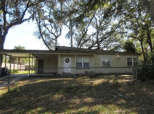 10341 Depaul Dr, Jacksonville, FL 32218