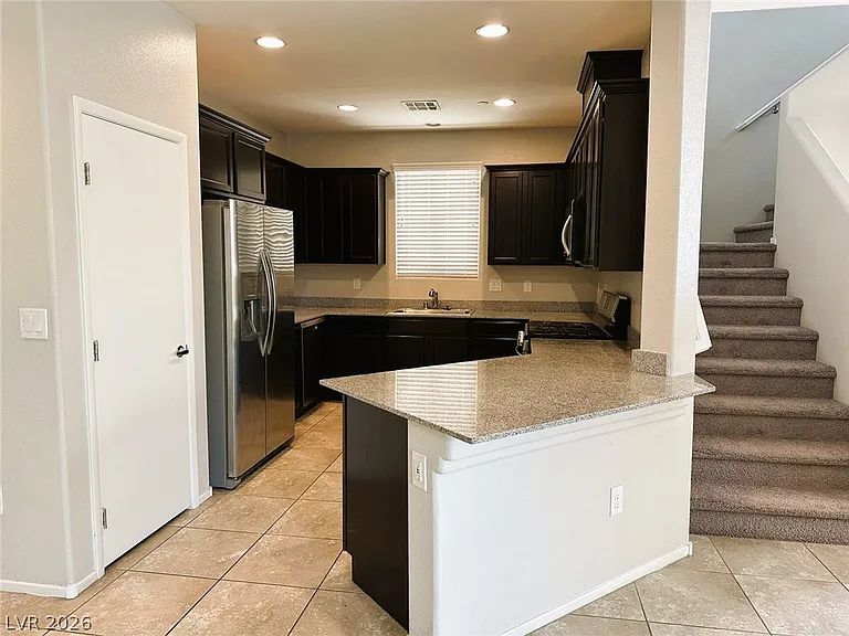 6132 Scarlet Leaf St — Photo 5