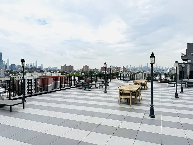 1251 Bedford Ave #5C — Photo 17