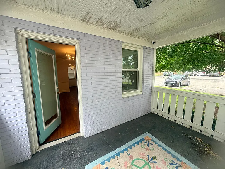 1552 Sunnyside Dr — Photo 16