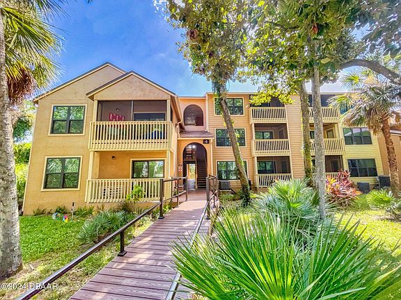 2nd image of 1401 S Palmetto Ave APT 404