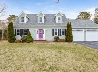 30 Bog View Rd, Plymouth, MA 02360