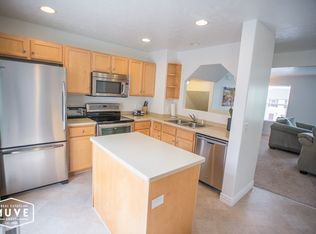 512 E Braidhill Dr, Draper, UT 84020