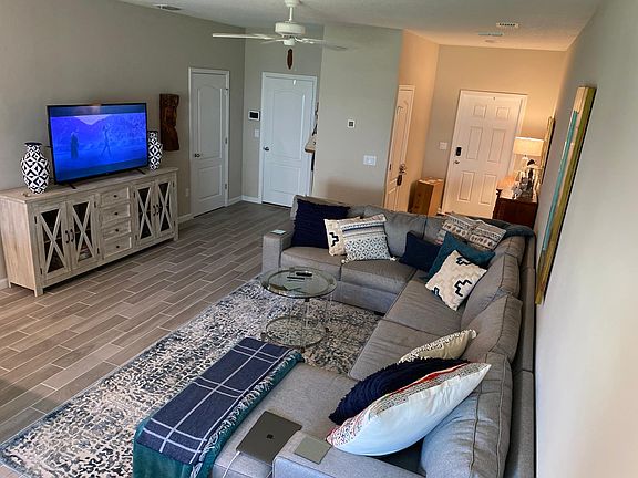 3rd image of 2568 Sandy Dune Dr