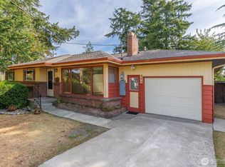 344 SE Oleary St, Oak Harbor, WA 98277