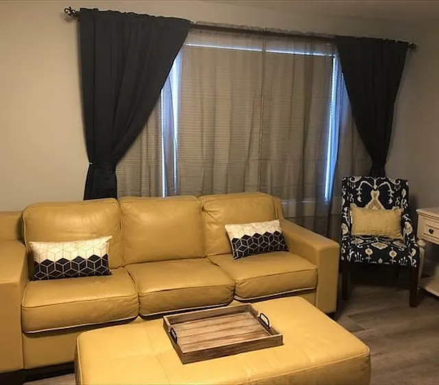 2 bed, 1000 sqft, $1,595 — Photo 3
