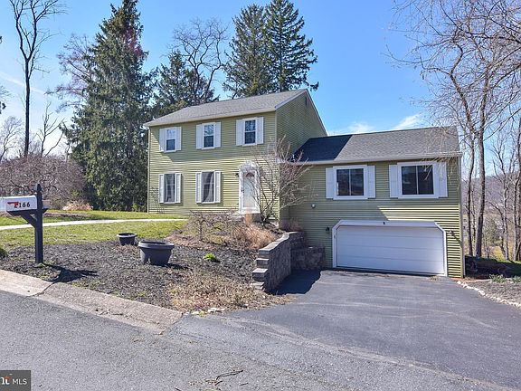 2nd image of 2166 Gale Dr