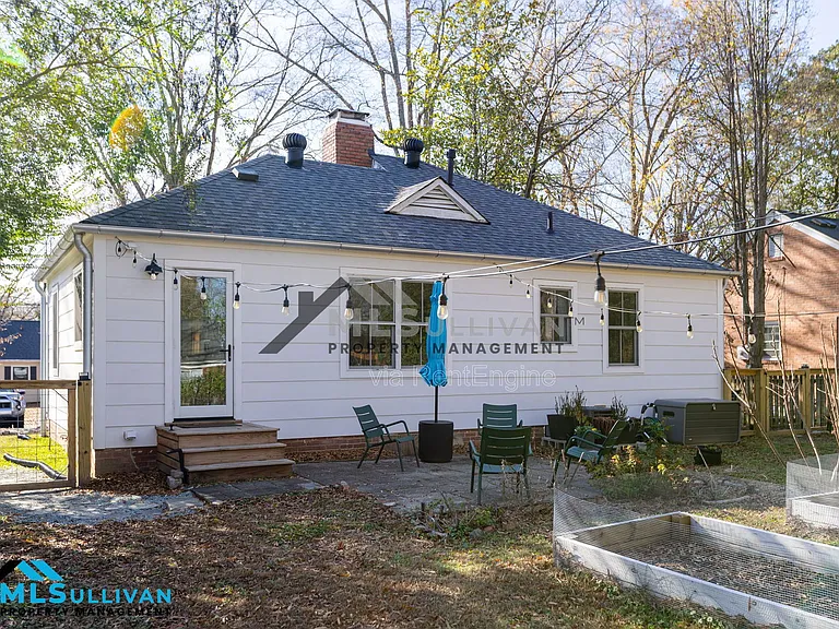 1803 Hillcrest Dr — Photo 21