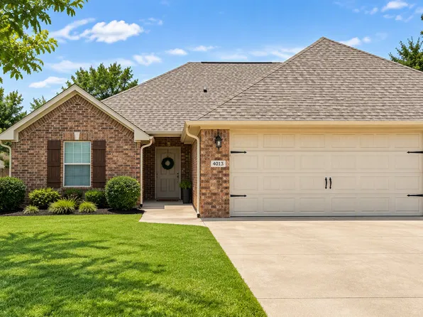 4013 Stonebridge Dr, Tyler, TX 75707
