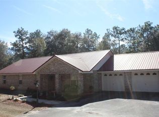 4665 Hay Barn Rd, Holt, FL 32564