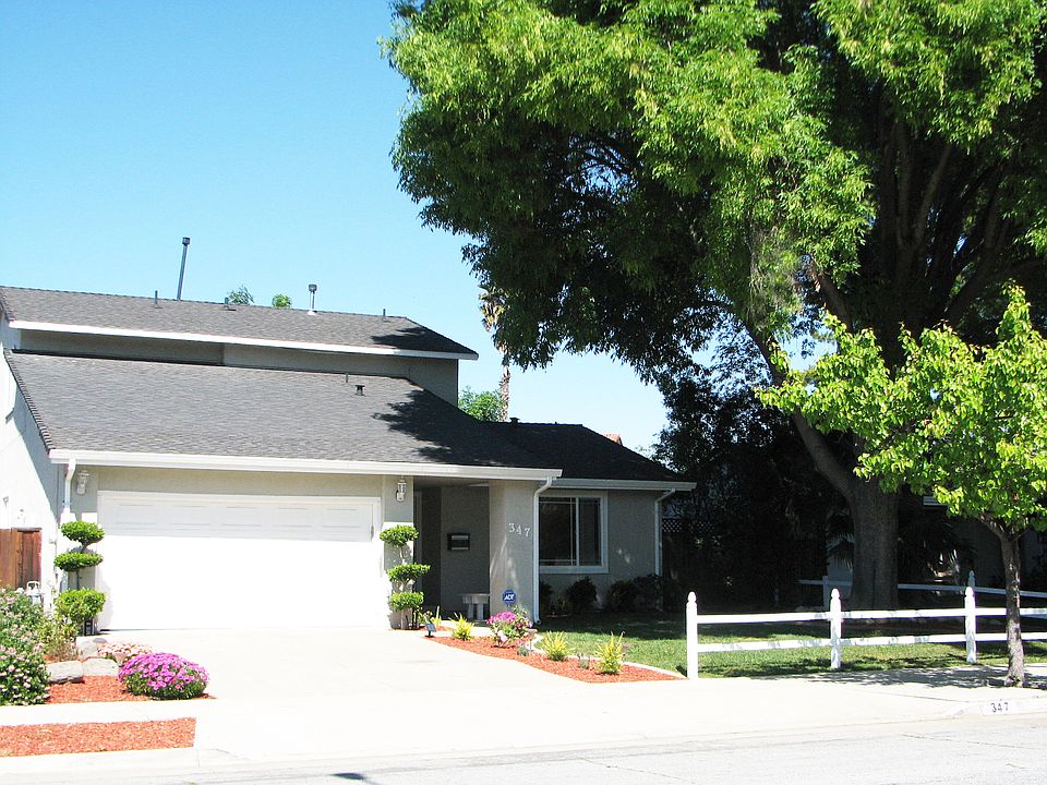 1st image of 347 Avenida Pinos