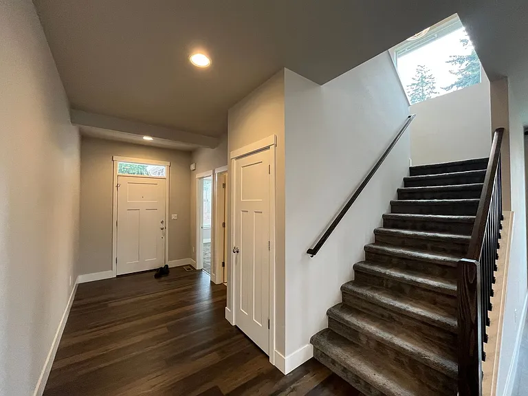 15675 NE Clackamas Ct — Photo 26