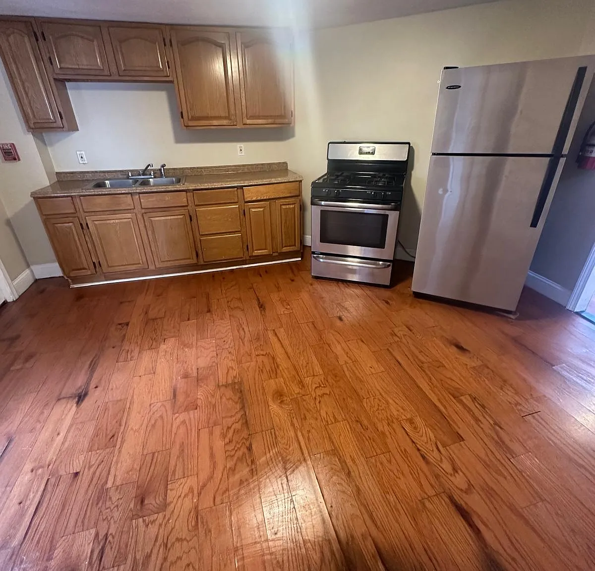 7 Anthony St — Photo 1