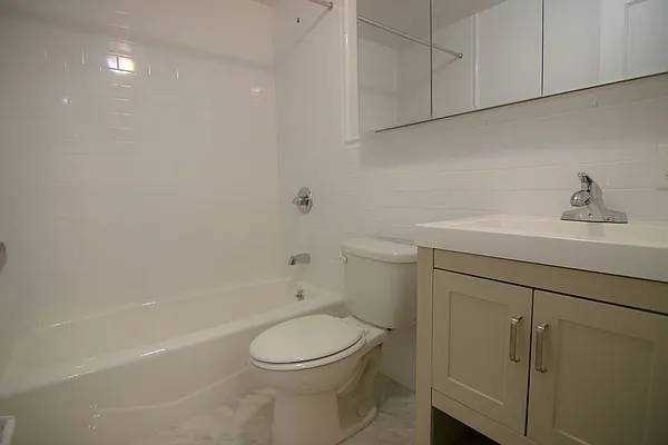 Rented by Guidance Realty Corp. | media 23