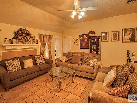 4th image of 3350 Chardonay Dr
