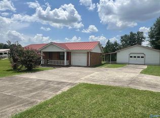 341 County Road 372, Trinity, AL 35673