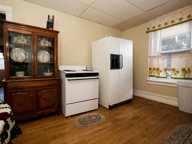 13 N 2nd St #3 — Photo 17