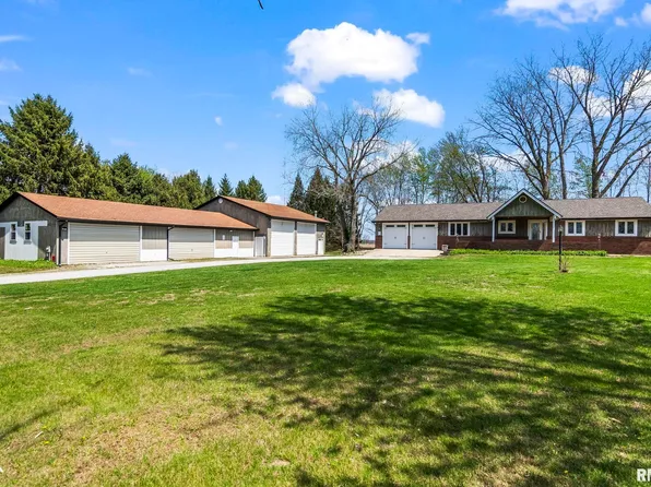 2784 Hilltop Rd, Springfield, IL 62712