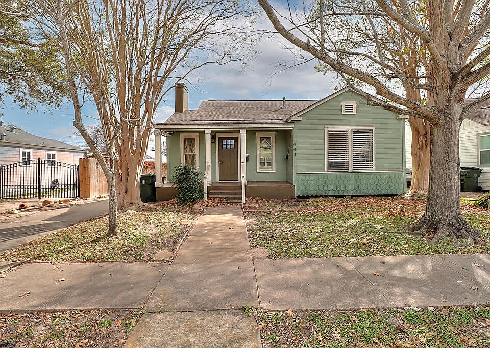 1st image of 441 Indiana Ave