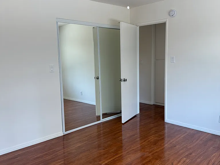 5319 Radford Ave #3 — Photo 17
